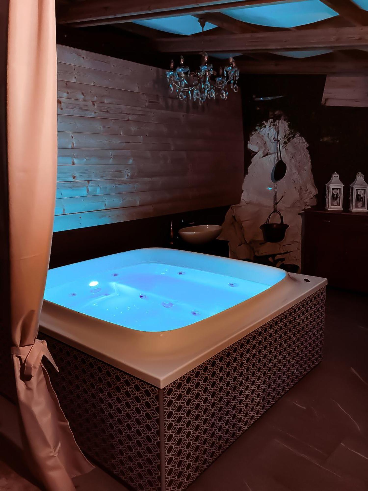 La Casa Sulla Roccia Hotel Pisogne Eksteriør billede